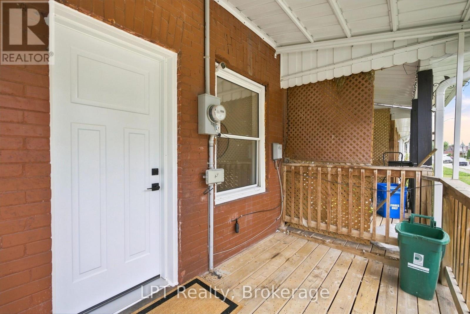112 Olive Avenue Property Photo 40