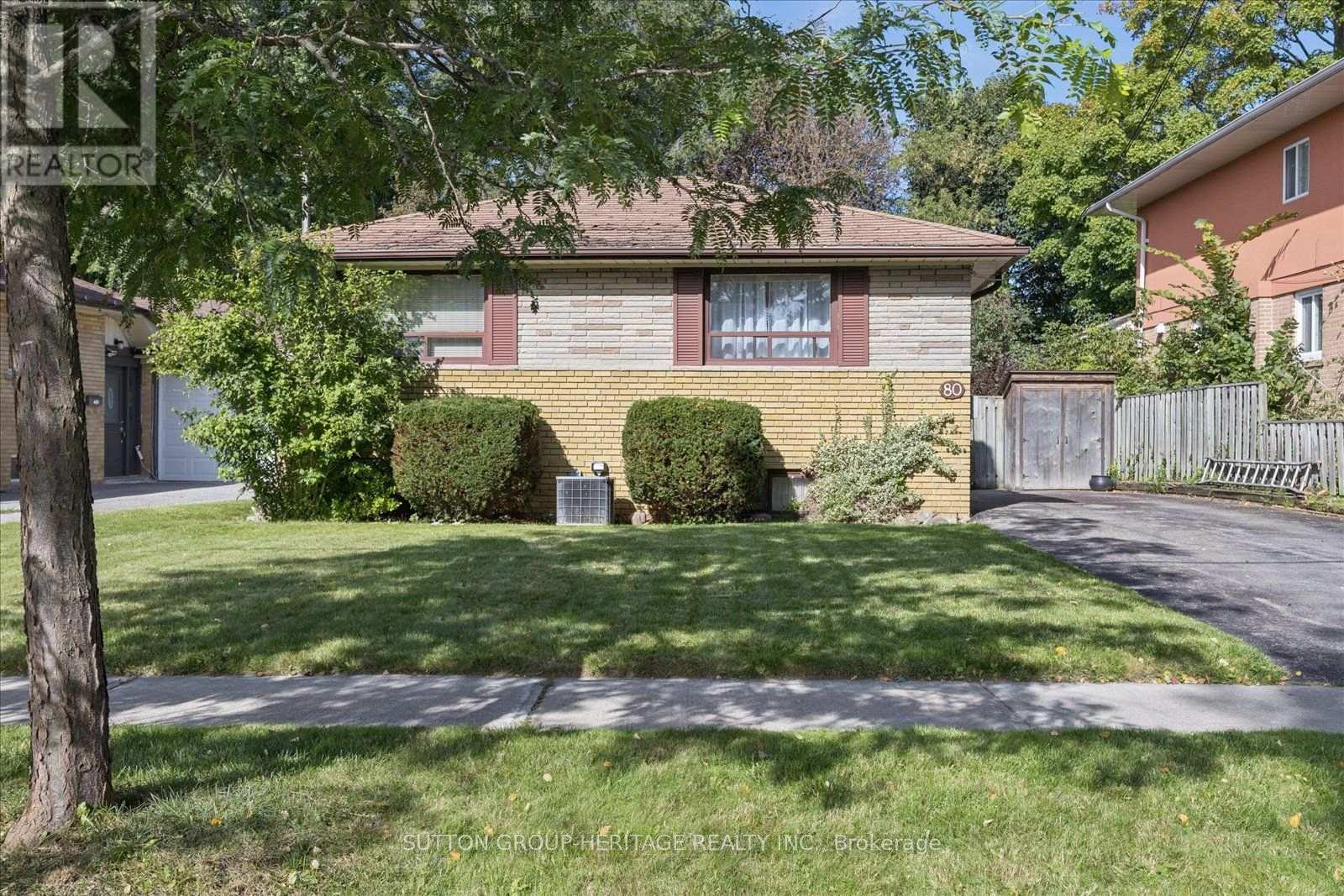 80 Applefield Drive Property Photo 4