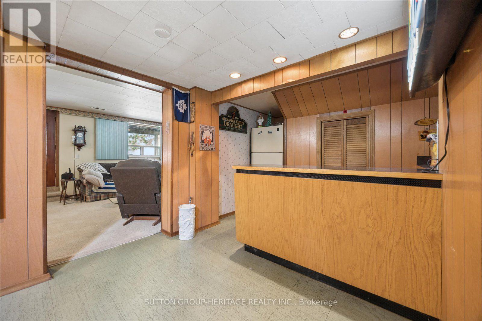 80 Applefield Drive Property Photo 27