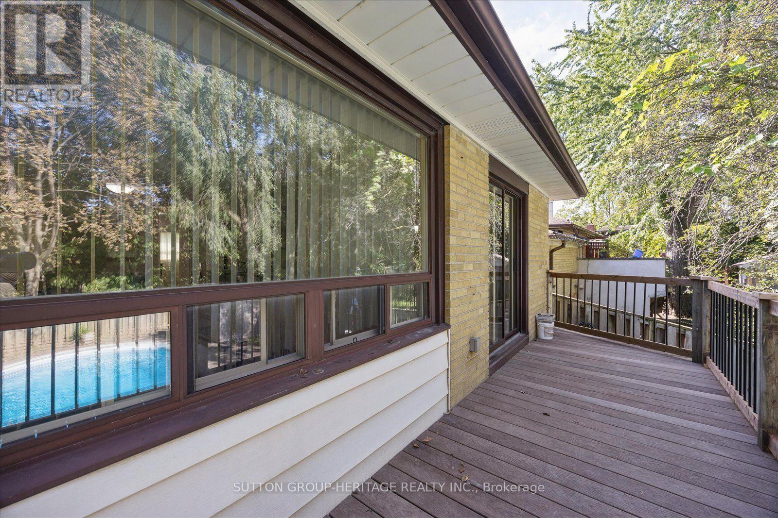 80 Applefield Drive Property Photo 34