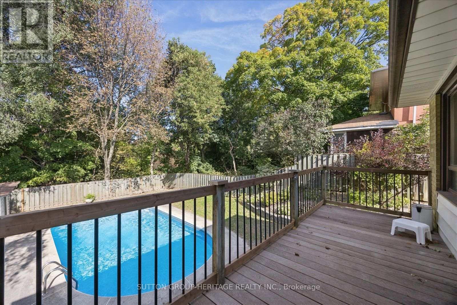 80 Applefield Drive Property Photo 35