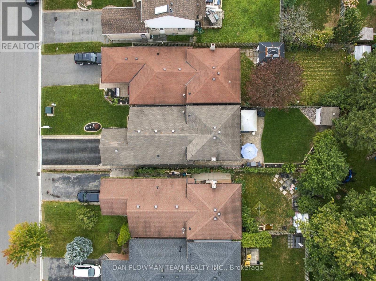 77 Hialeah Crescent Property Photo 48