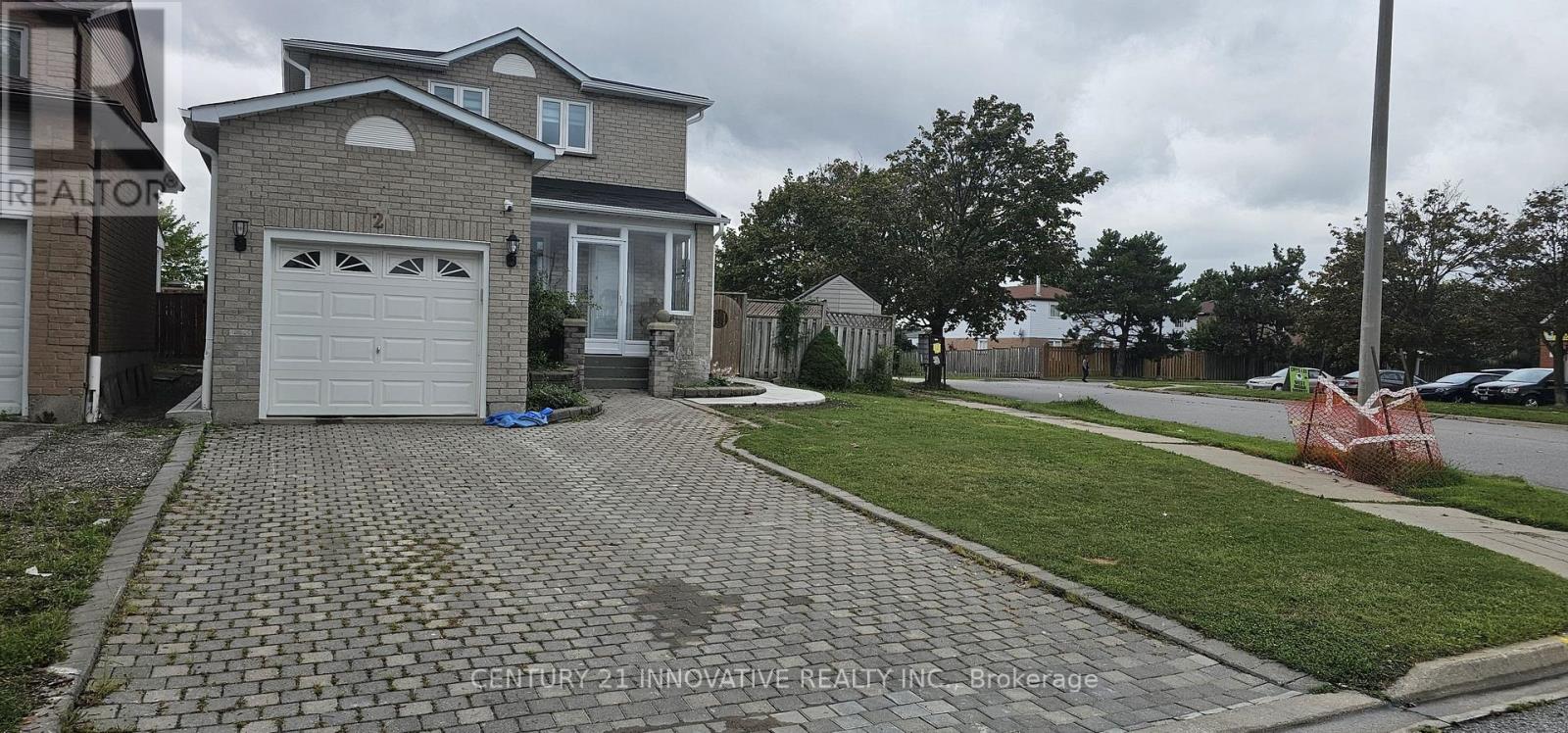 2 Blackburn Crescent Property Photo 2