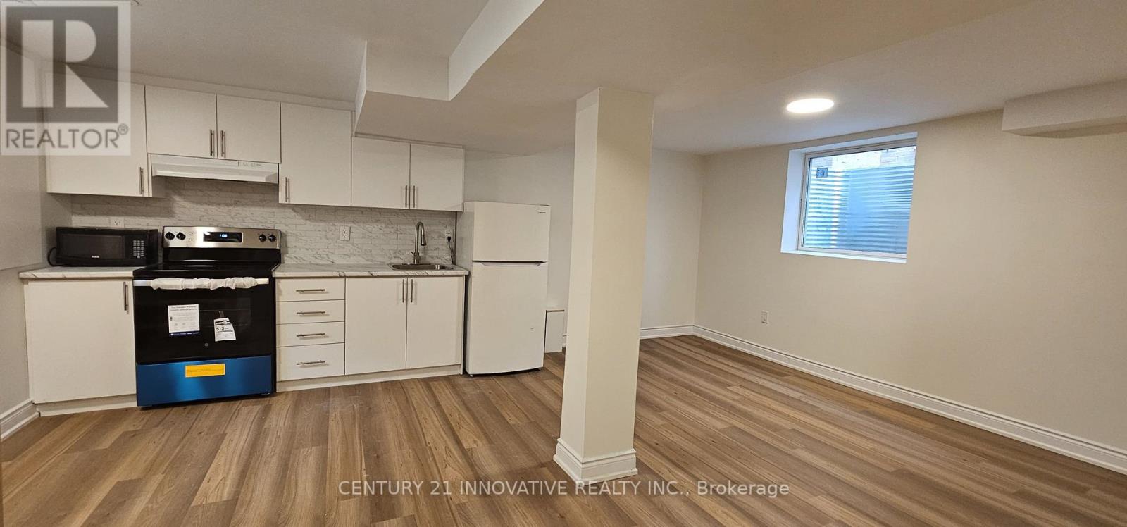 2 Blackburn Crescent Property Photo 18
