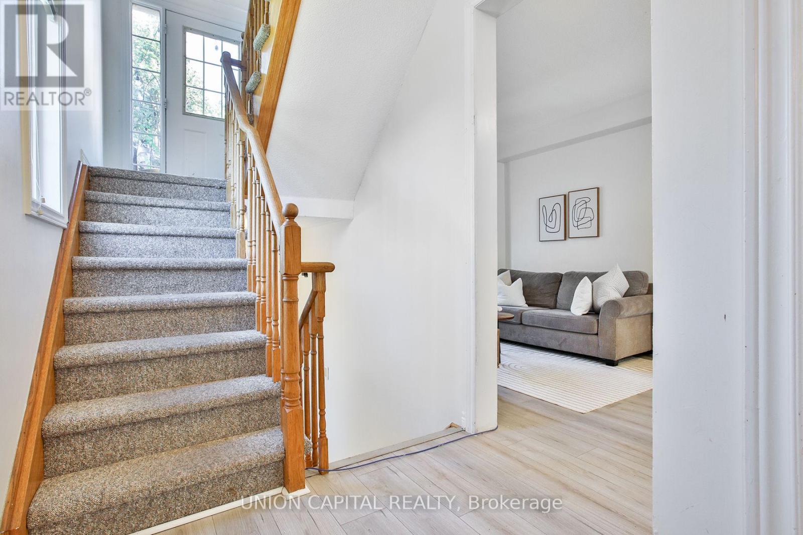 60 Wilkie Lane Property Photo 6