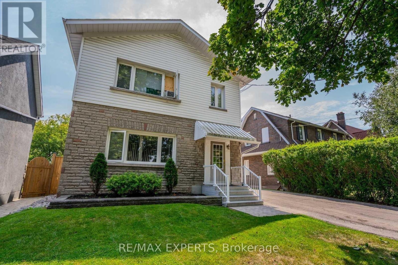 393 King Street E Property Photo 2