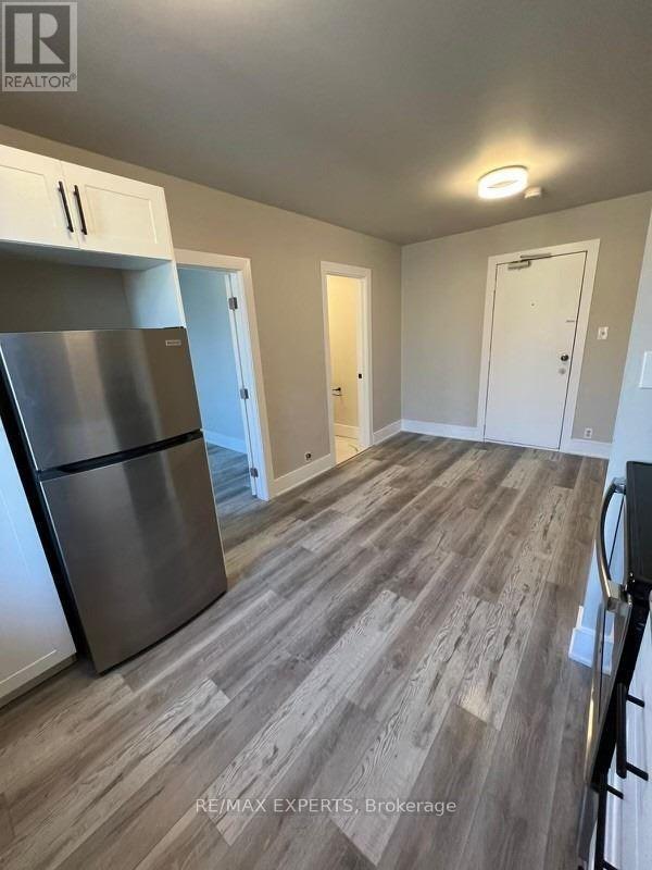393 King Street E Property Photo 16