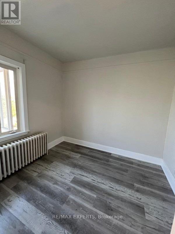 393 King Street E Property Photo 18