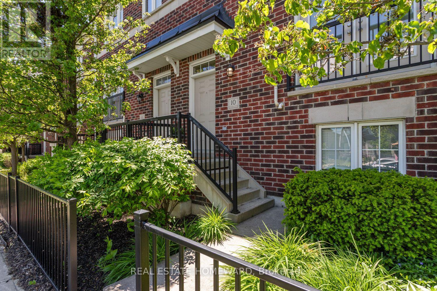 10 - 571 Longworth Avenue E Photo de la propriété 1