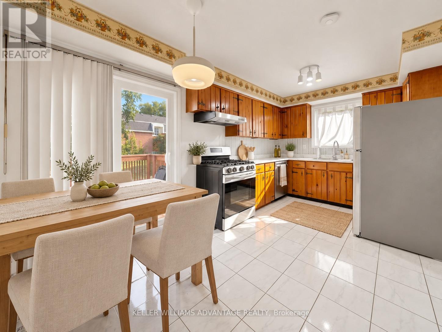 58 Ambercroft Boulevard Property Photo 8
