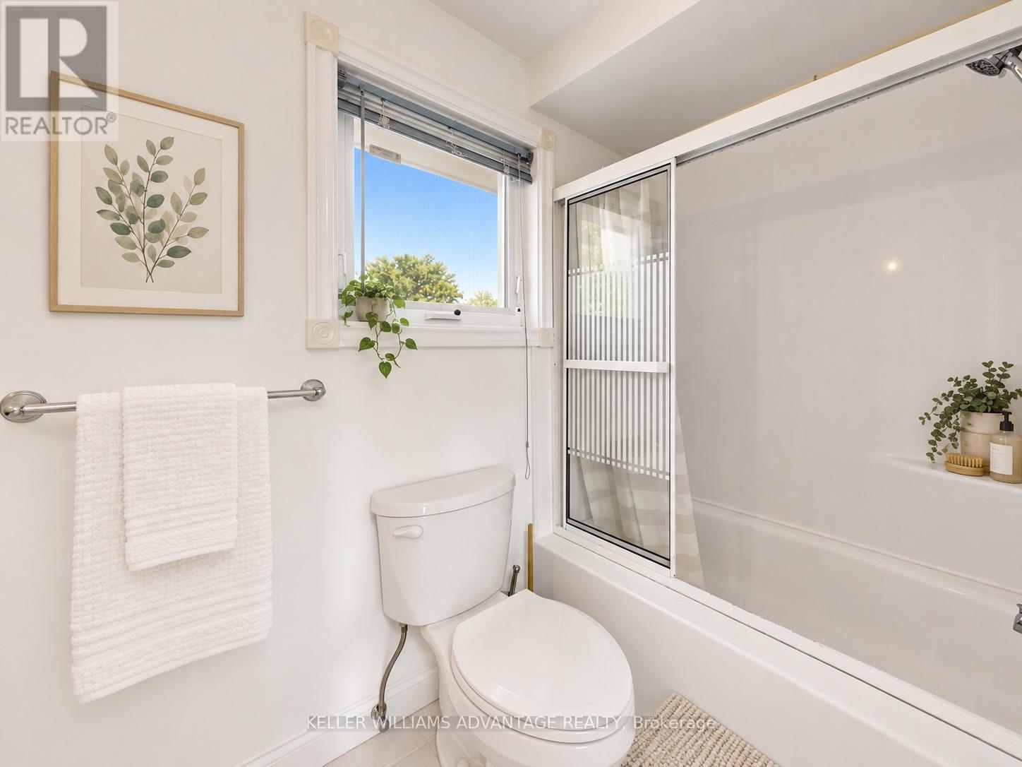 58 Ambercroft Boulevard Property Photo 19