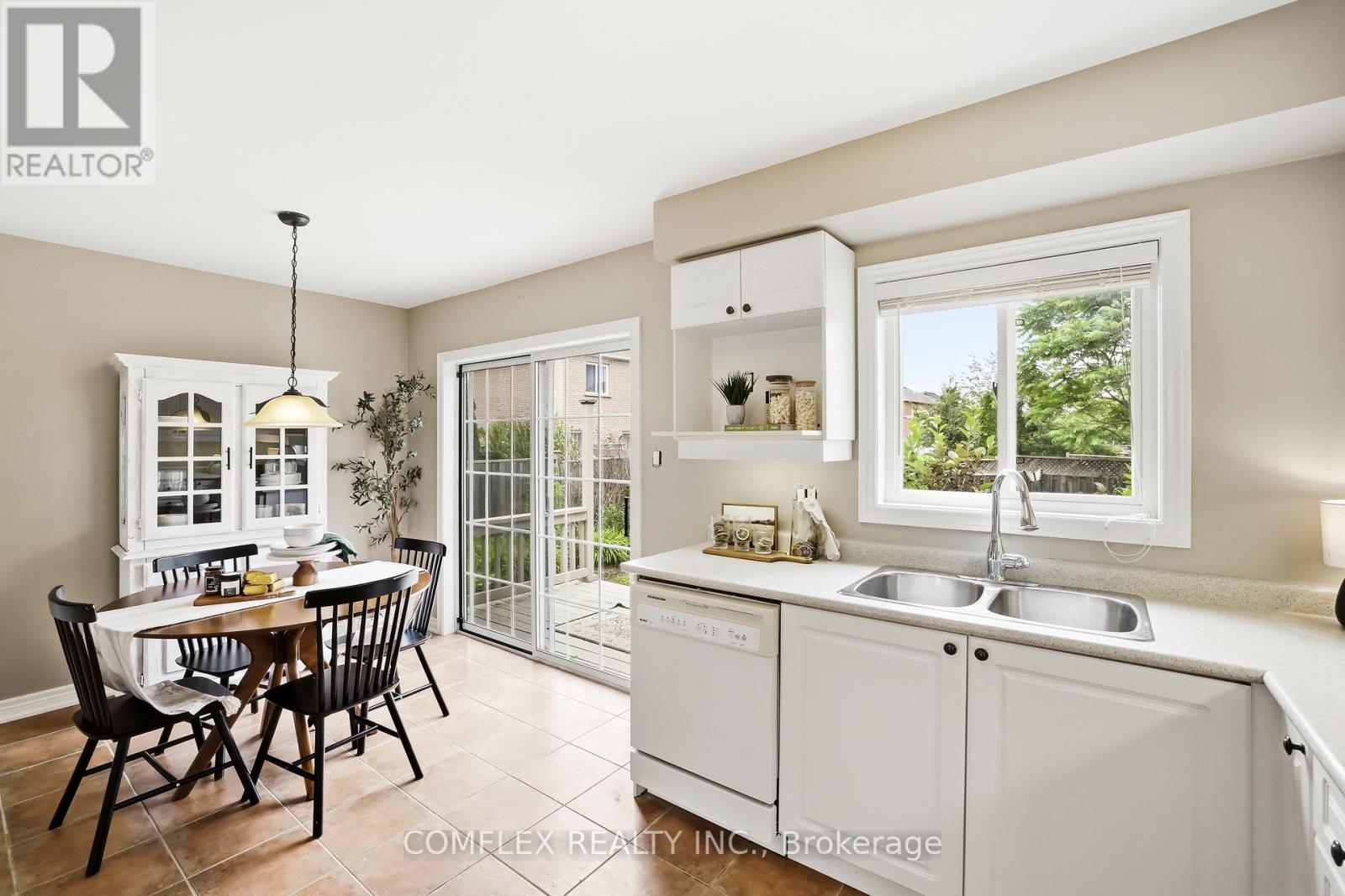 2 Armitage Crescent Property Photo 16