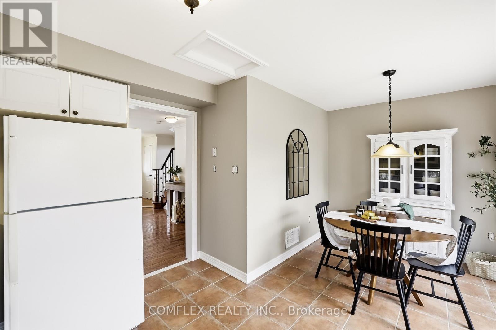 2 Armitage Crescent Property Photo 17