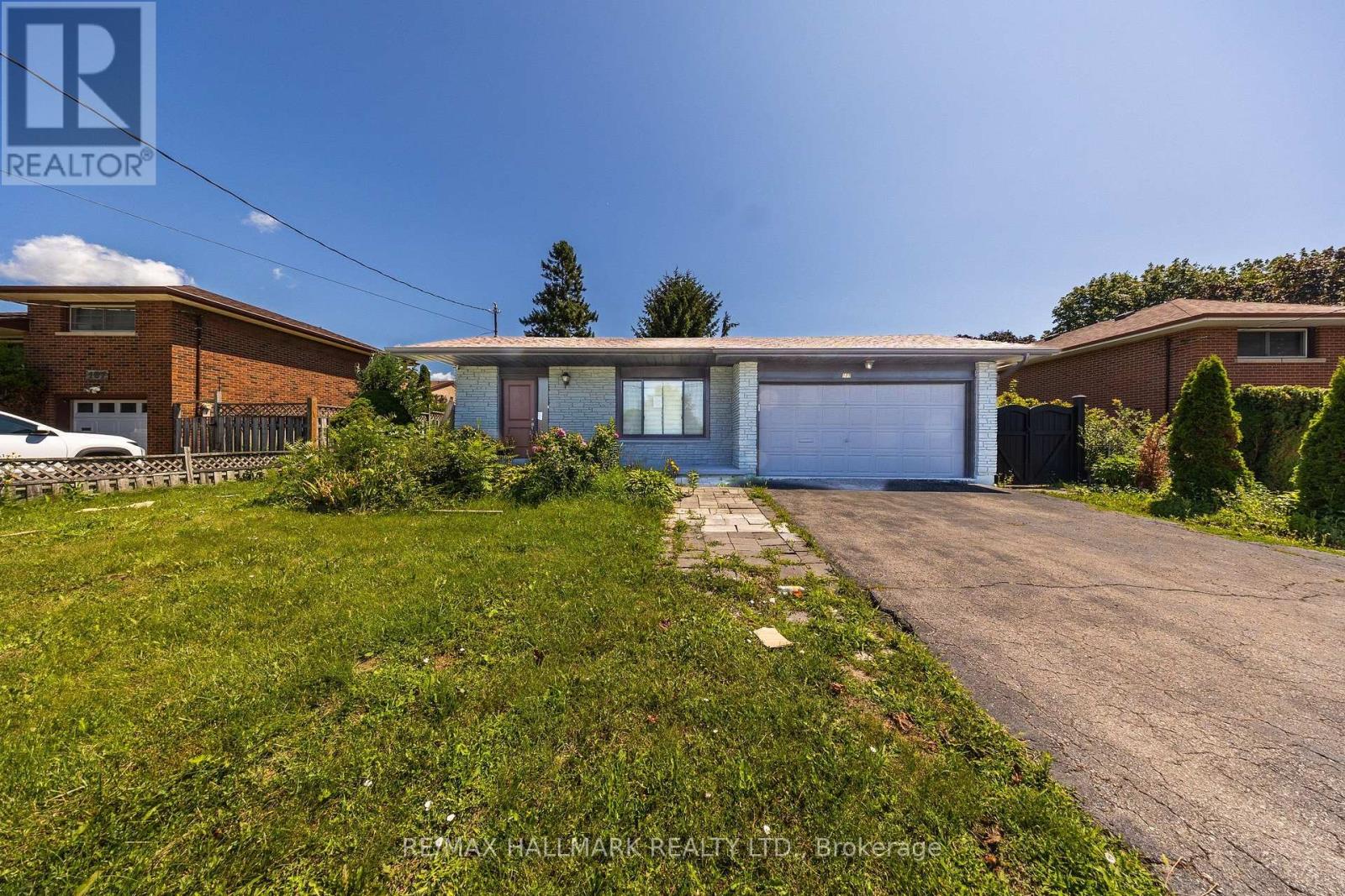 109 Thickson Road S Property Photo 1