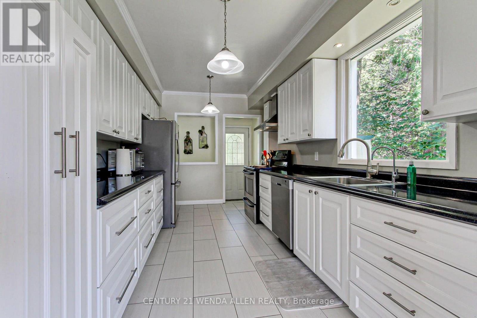 5295 - 5315 Sideline 16 Road Property Photo 25