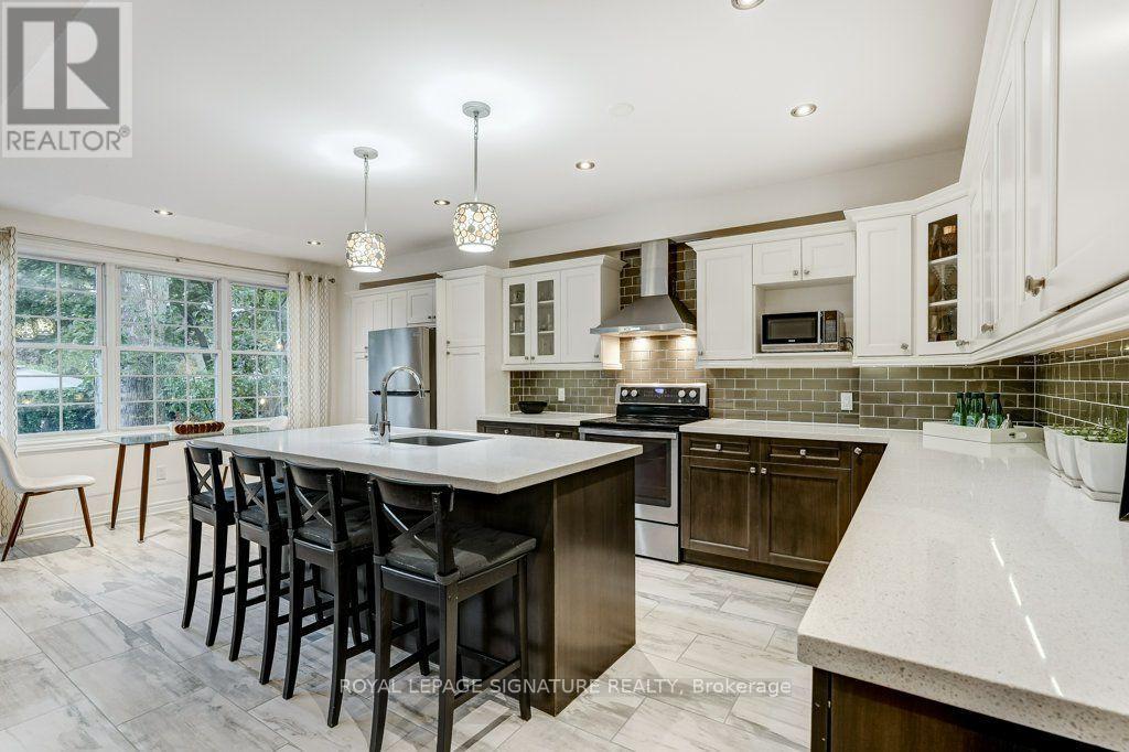 30 Birchmount Road Property Photo 4