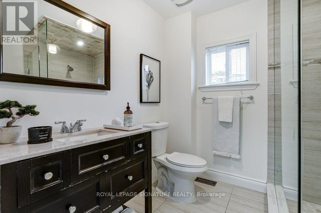 30 Birchmount Road Property Photo 25
