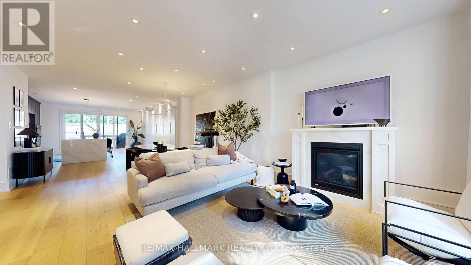 33 Kimberley Avenue Property Photo 6