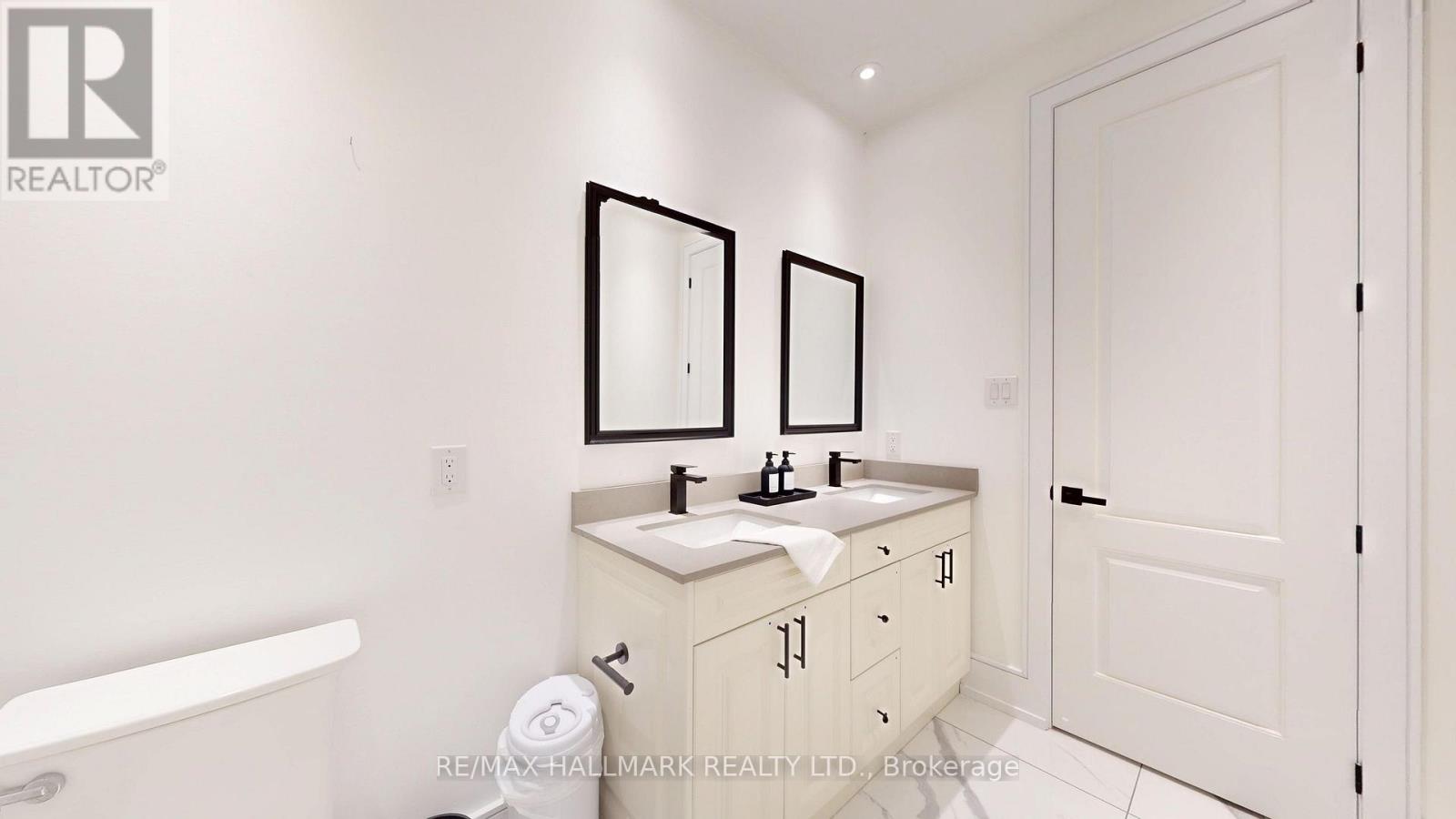33 Kimberley Avenue Property Photo 32