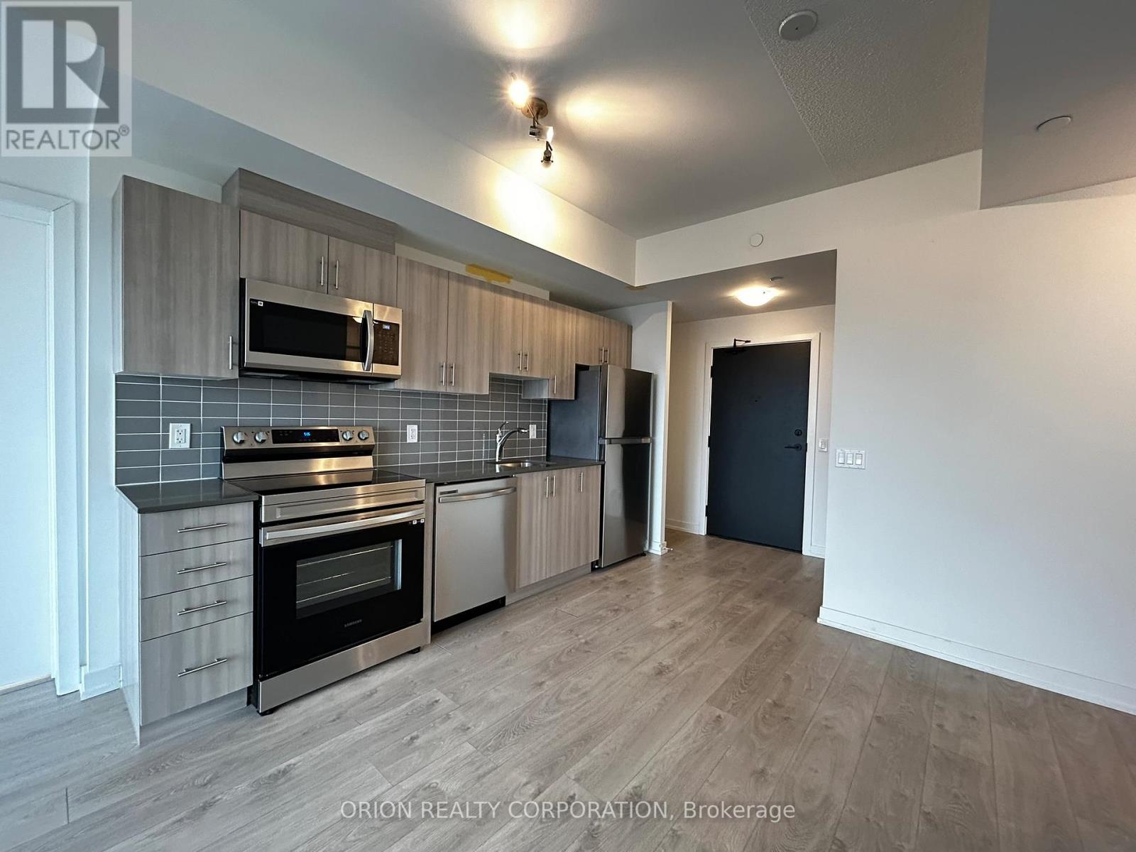 1513 - 1480 BAYLY STREET Property Photo 1