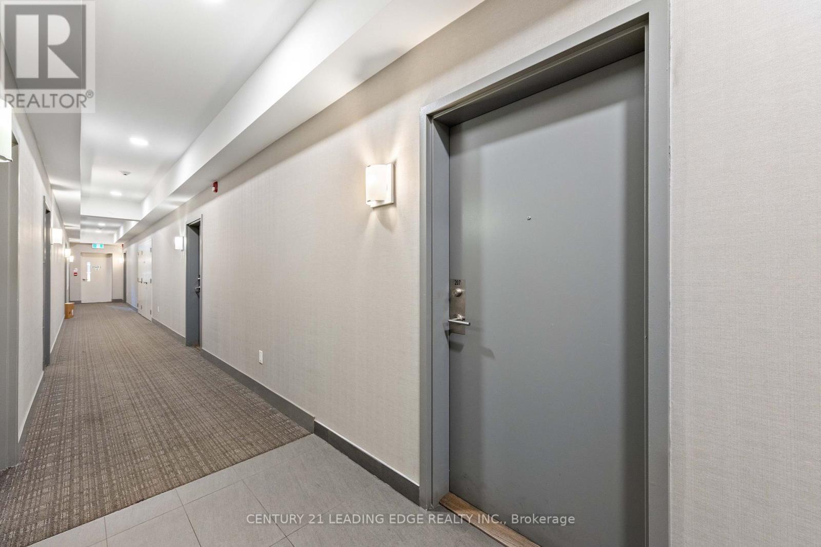 207 - 20 Orchid Place Drive Property Photo 39