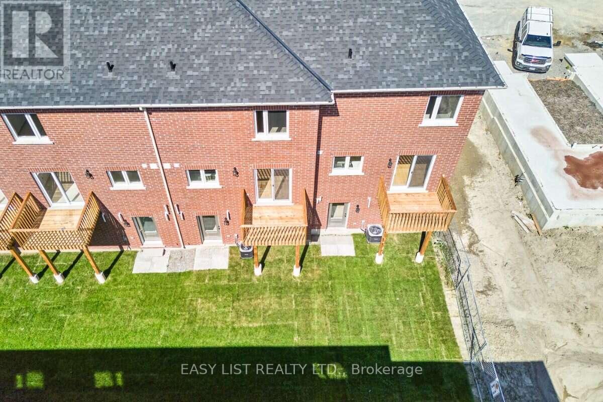 31 Nady Lane Property Photo 10