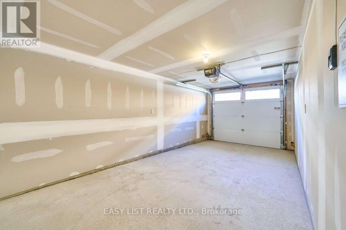 31 Nady Lane Property Photo 13