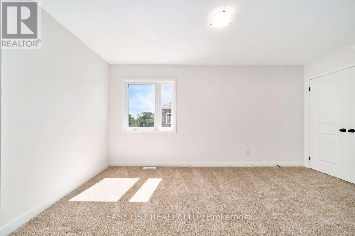 31 Nady Lane Property Photo 33
