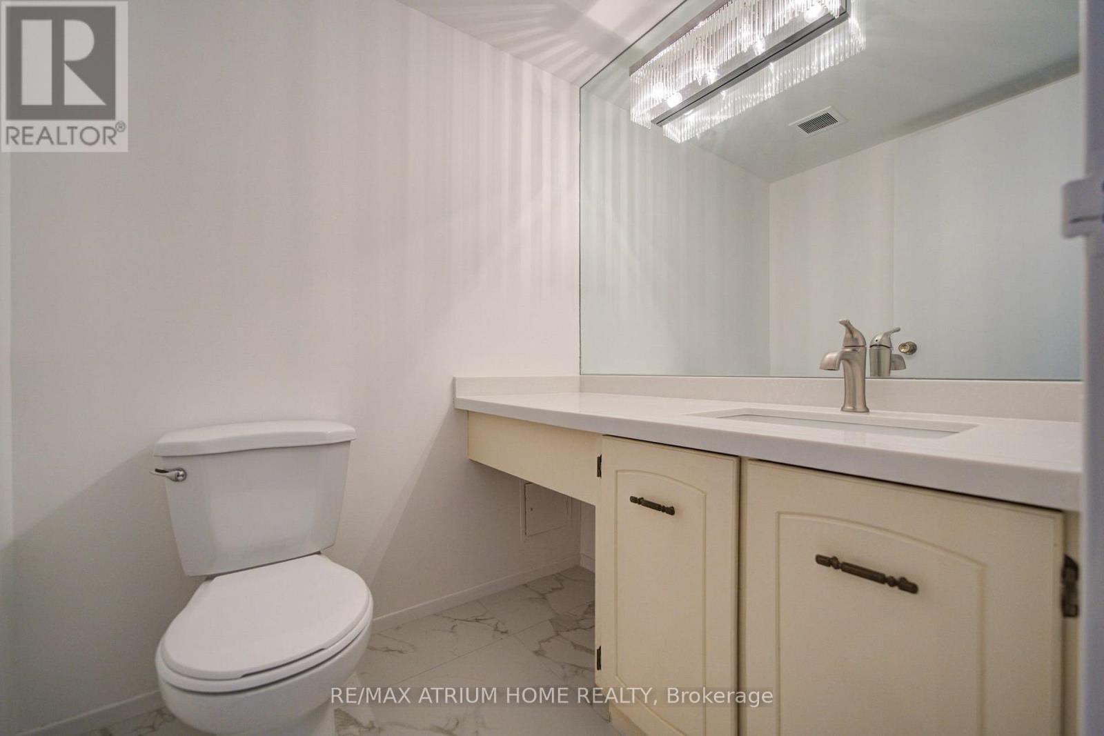 1105 - 3131 Bridletowne Circle Property Photo 20