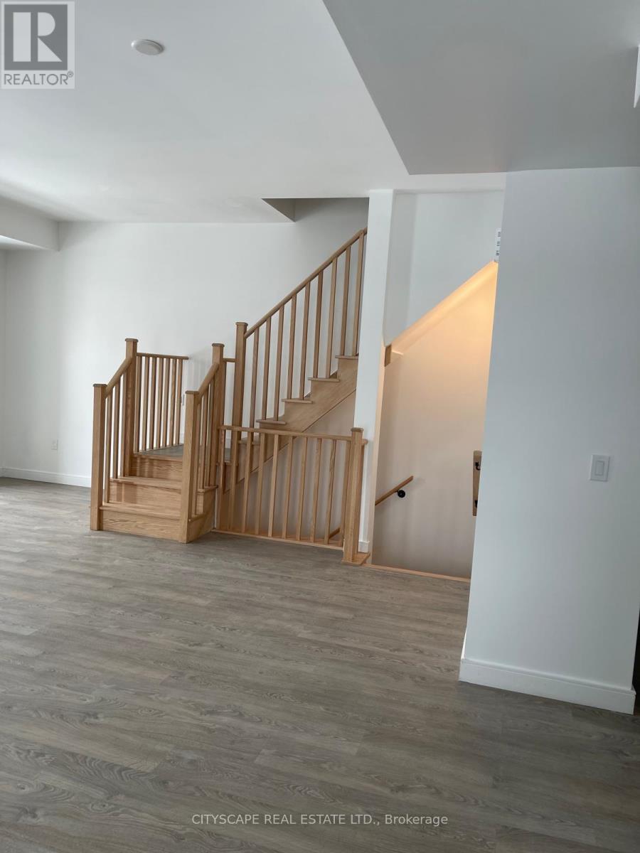 4 - 174 Clonmore Drive Property Photo 14