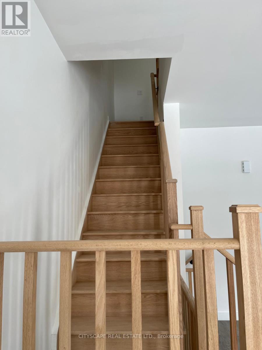 4 - 174 Clonmore Drive Property Photo 22