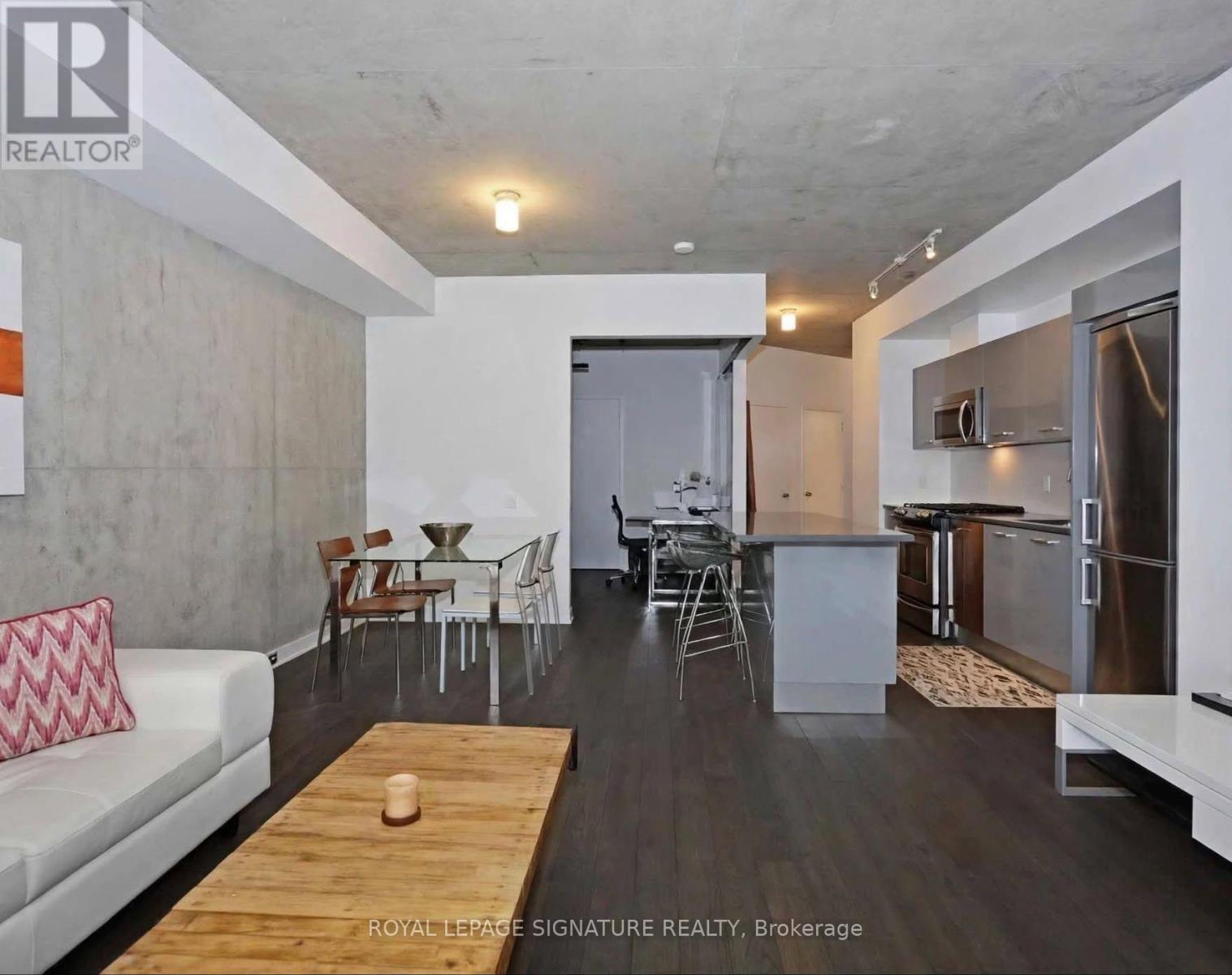 310 - 319 Carlaw Avenue Property Photo 7