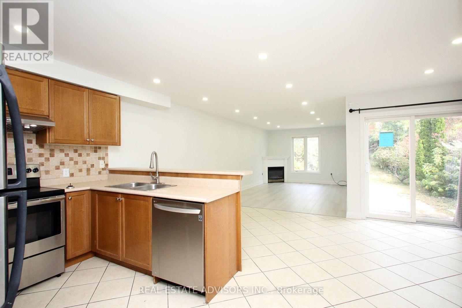 80 Dooley Crescent Property Photo 8