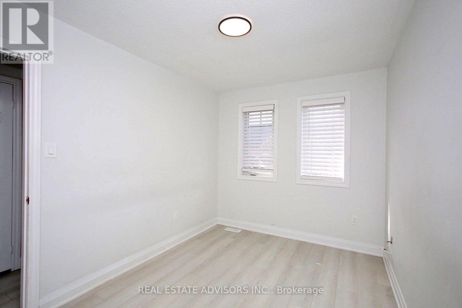 80 Dooley Crescent Property Photo 21