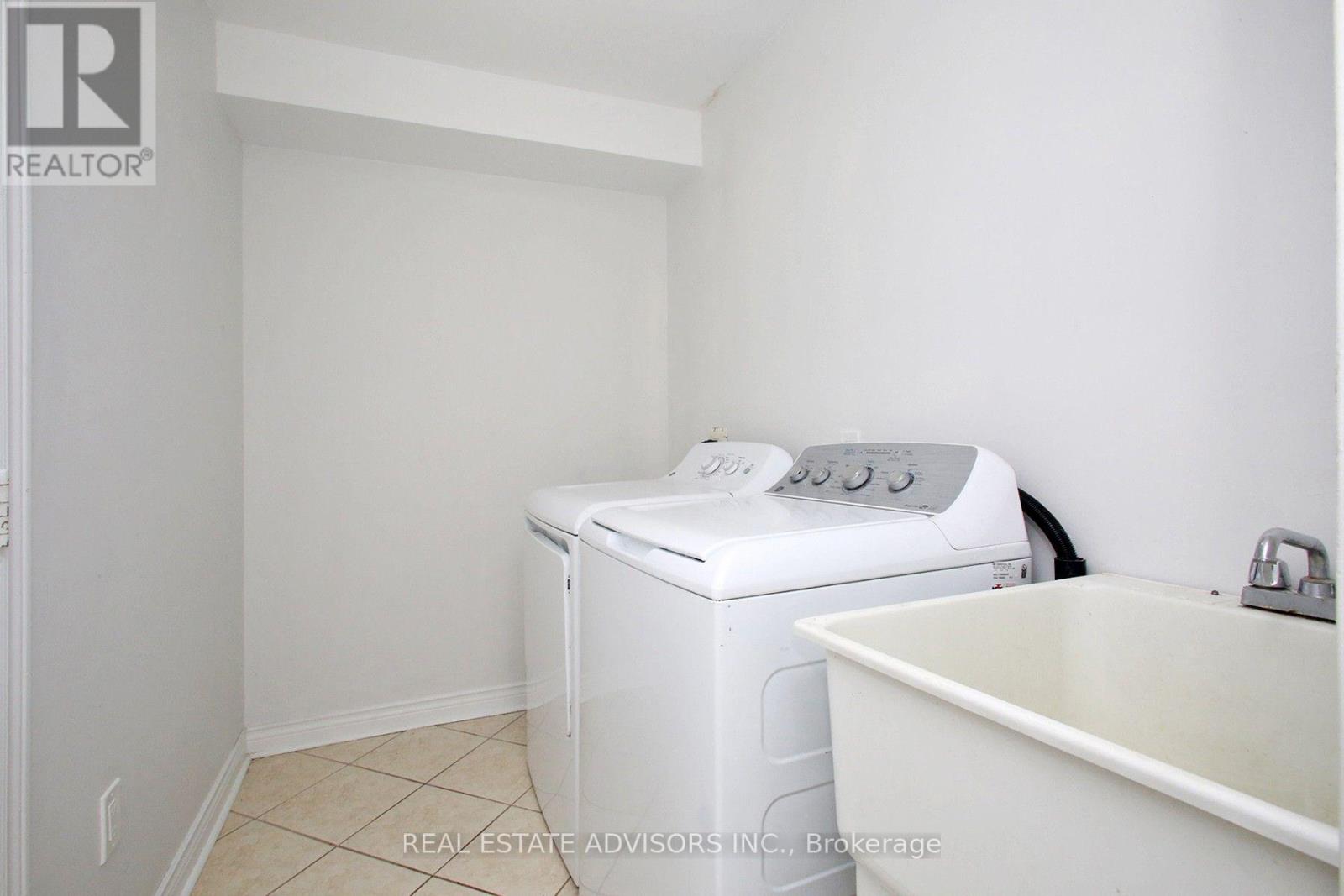 80 Dooley Crescent Property Photo 25