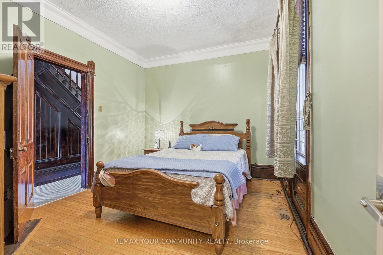 330 Main Street Property Photo 15