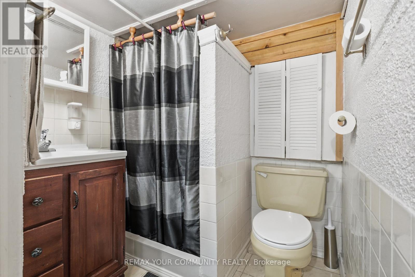 330 Main Street Property Photo 40