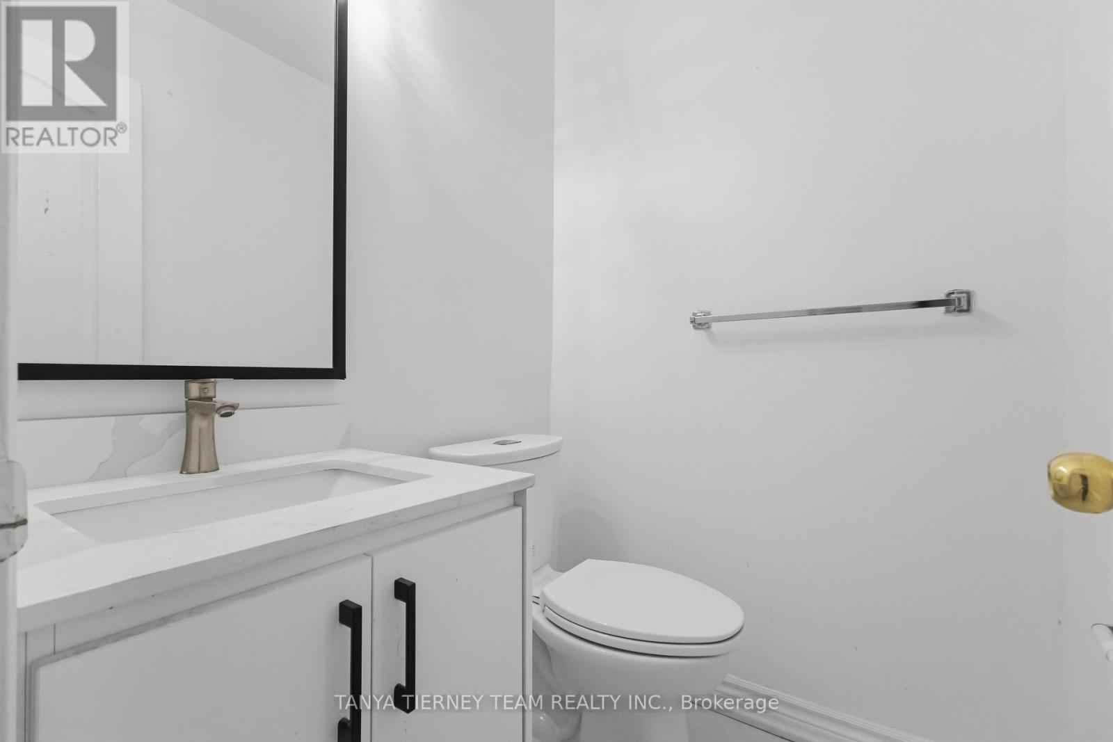 11 Hunter Drive Property Photo 21
