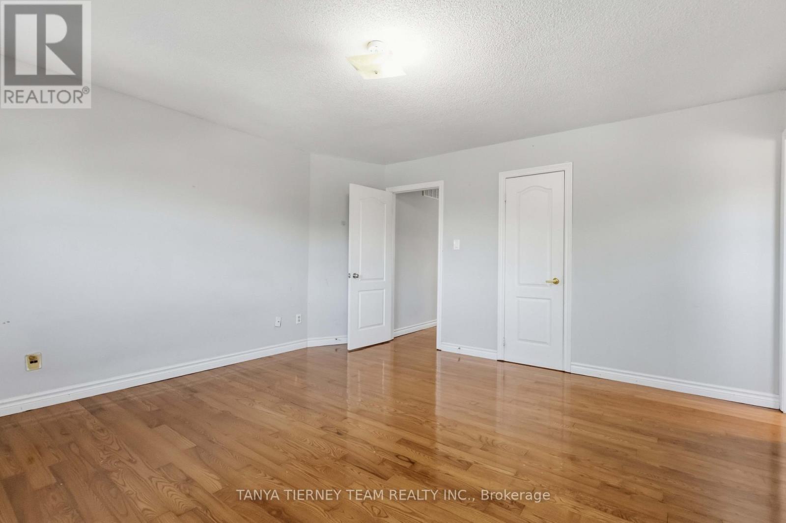 11 Hunter Drive Property Photo 26