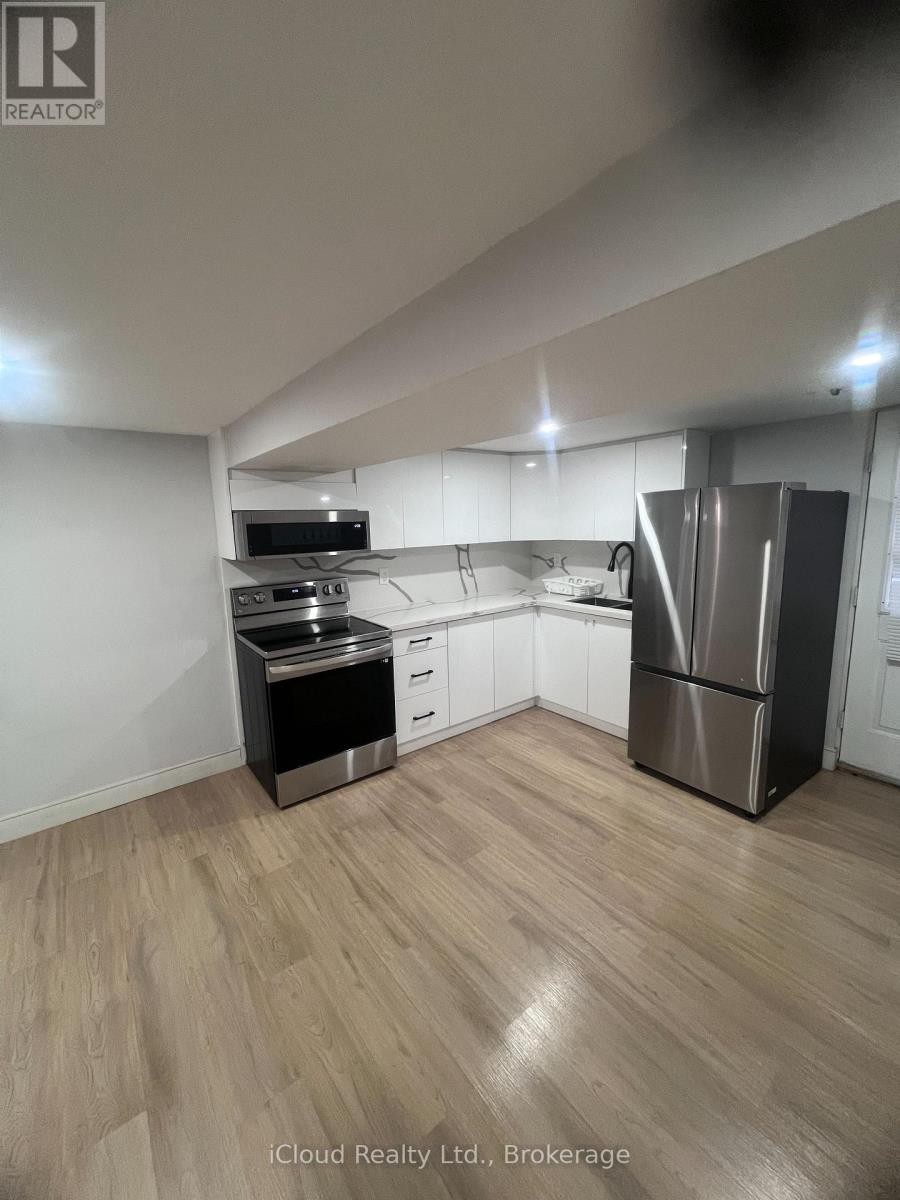 736 Annland Street Property Photo 7