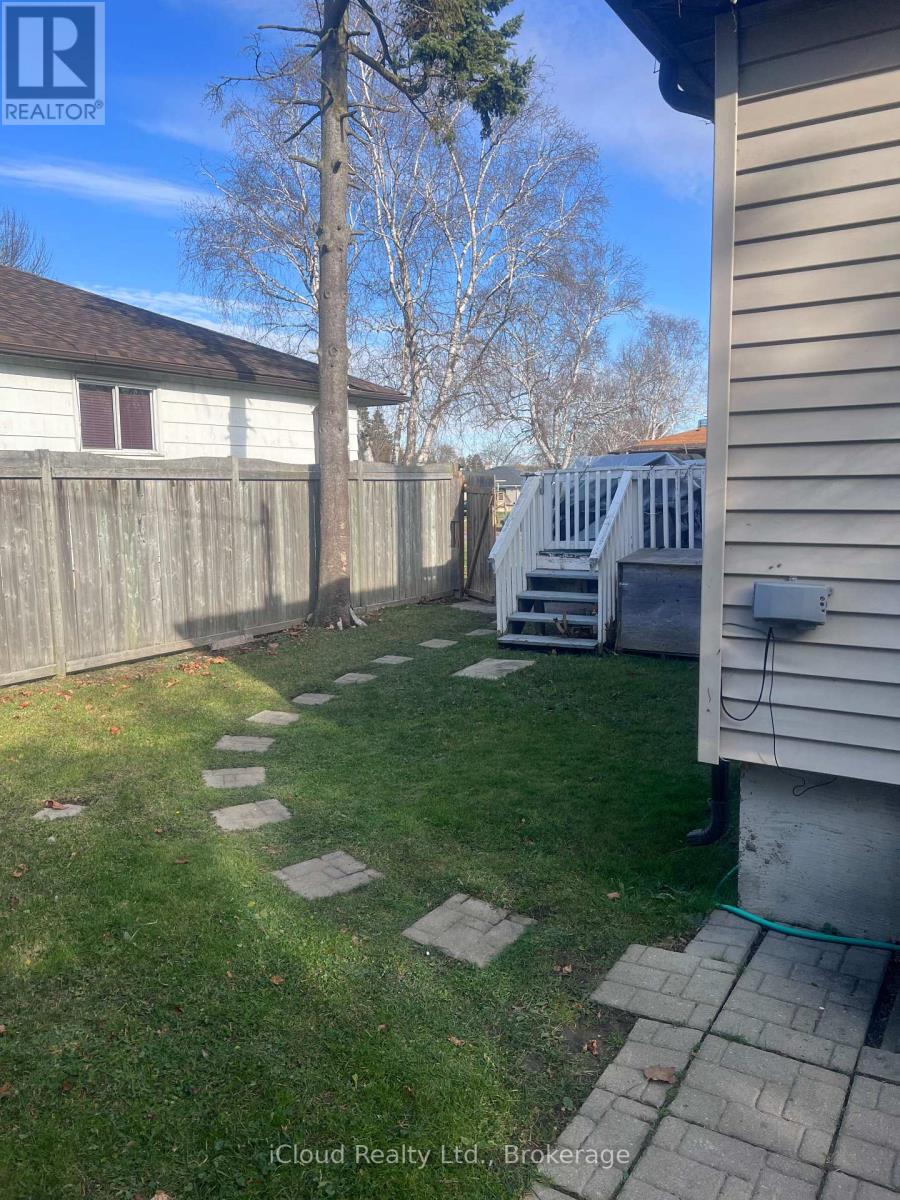 736 Annland Street Property Photo 13