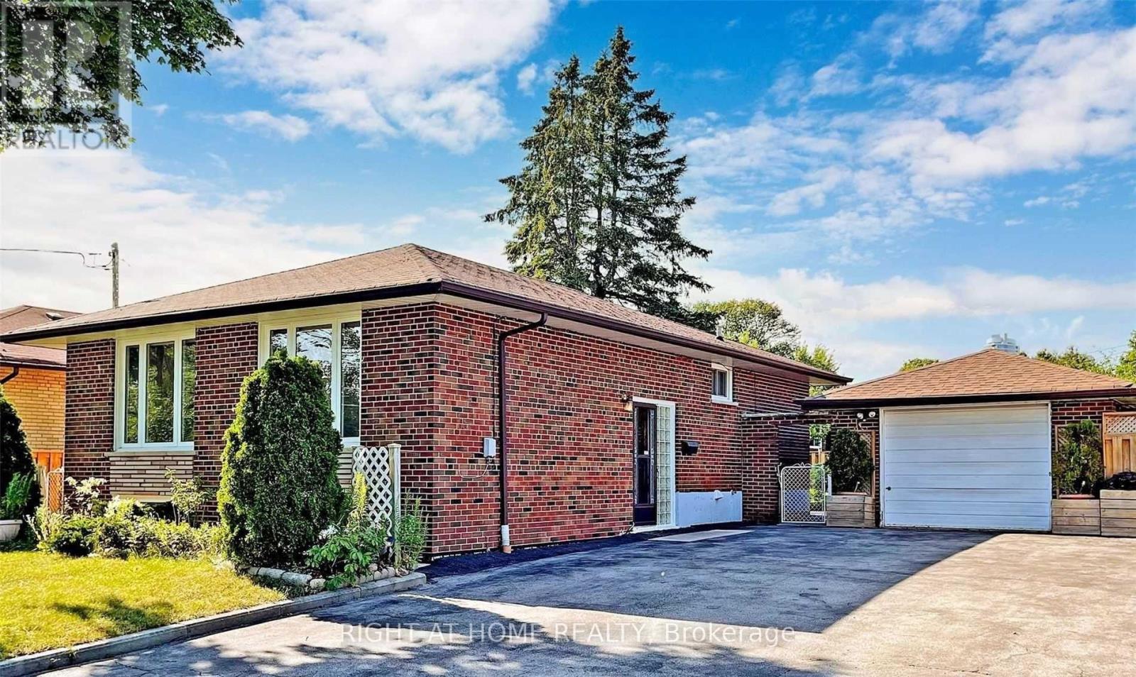 32 BRIMORTON DRIVE Property Photo 1