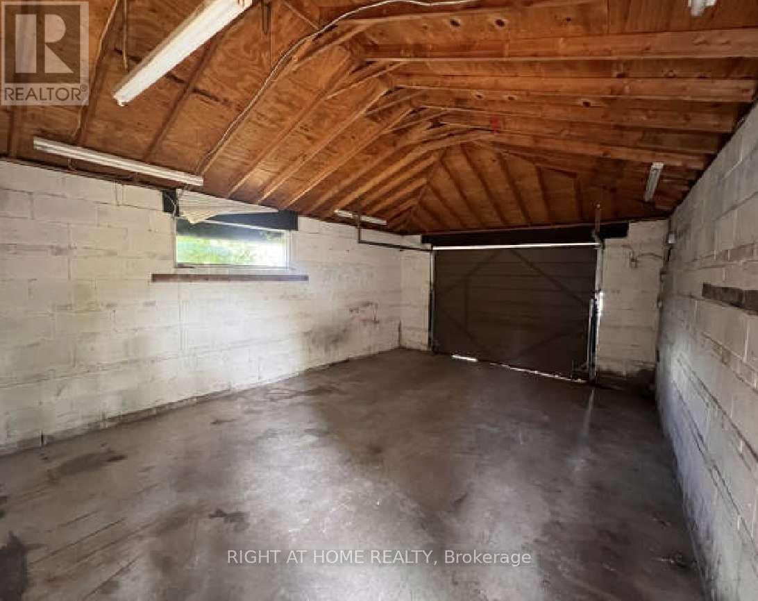 32 Brimorton Drive Property Photo 11