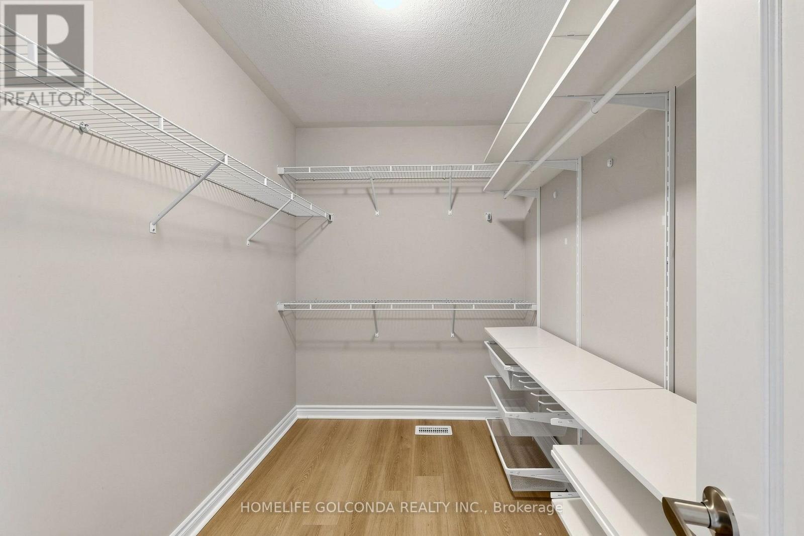 2716 Sapphire Drive Property Photo 17
