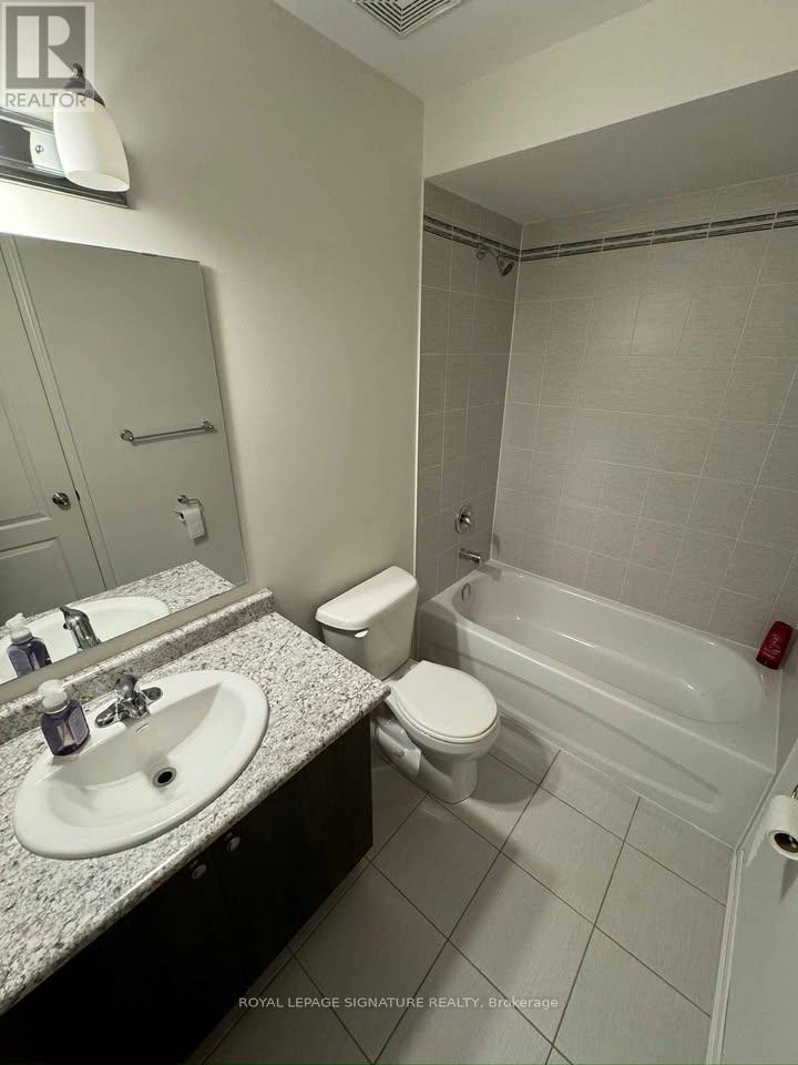 199 Lady Angela Avenue Property Photo 5