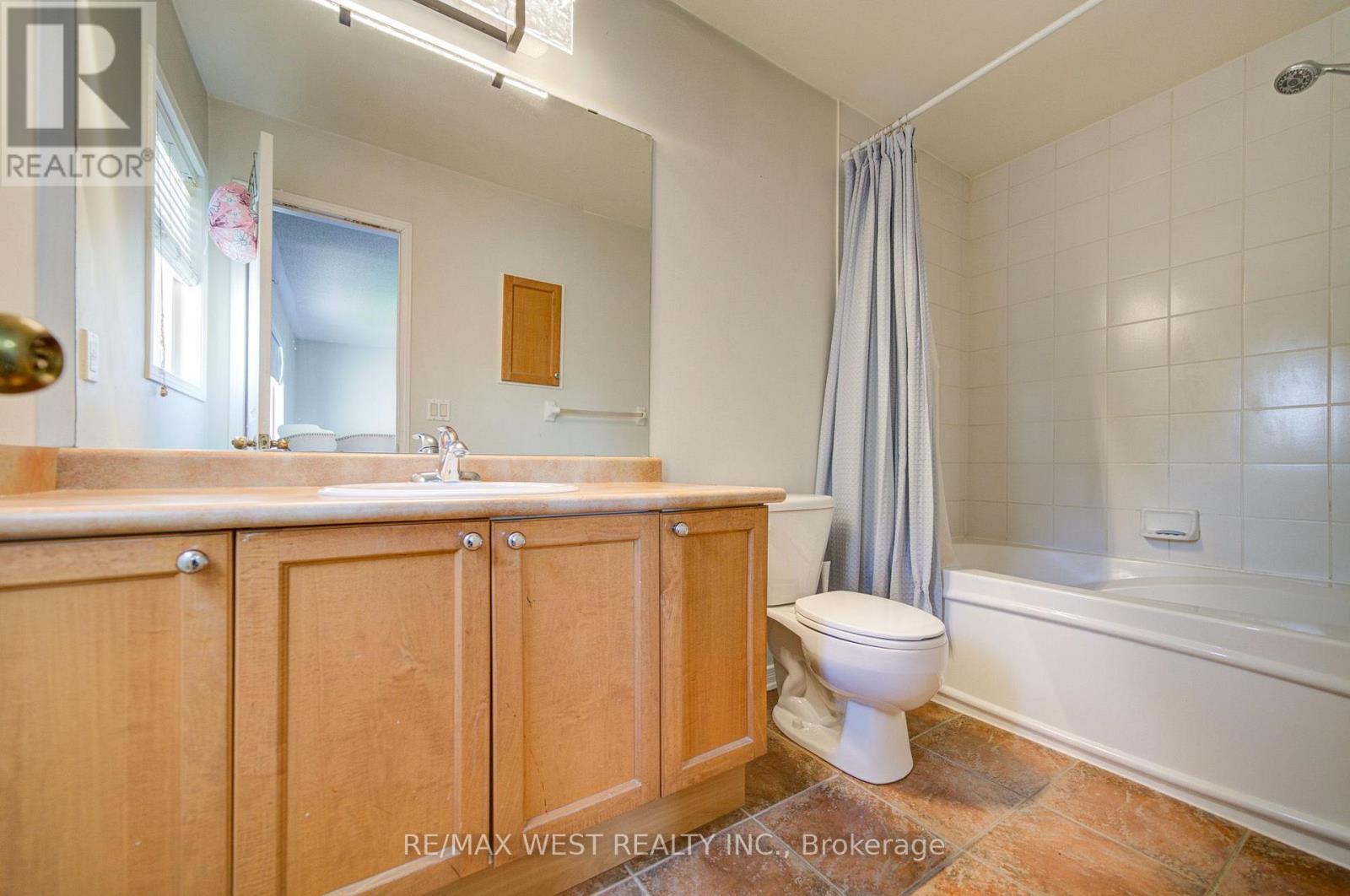143 Allworth Crescent Property Photo 19