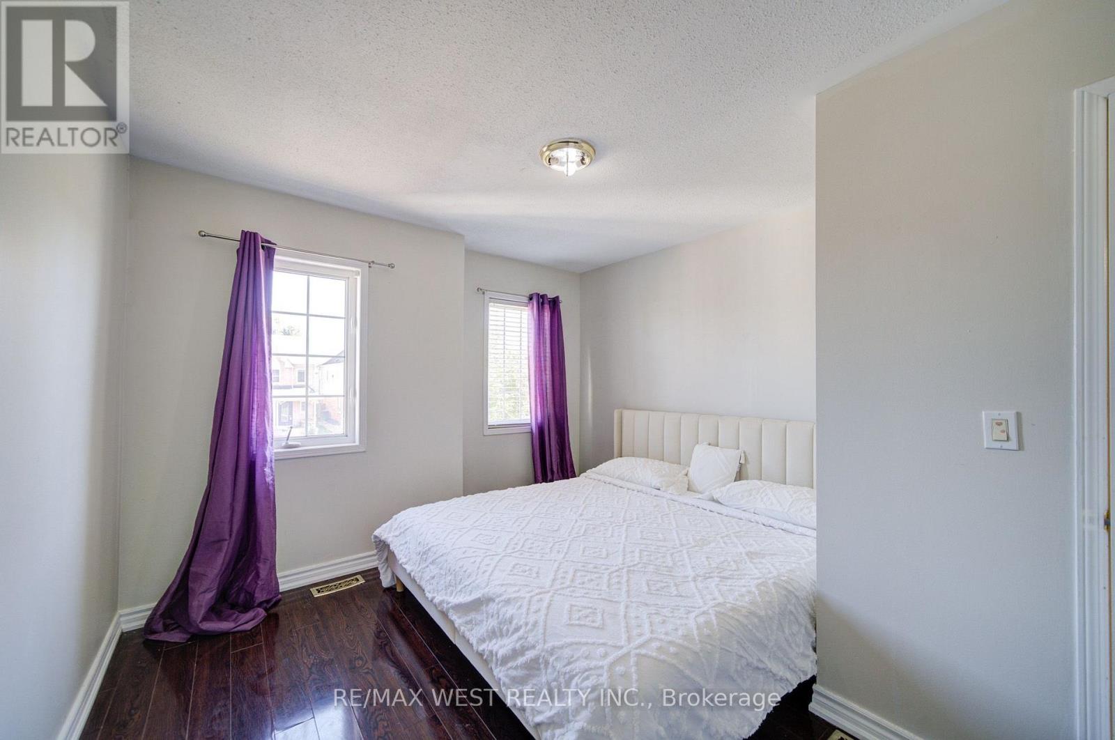 143 Allworth Crescent Property Photo 20