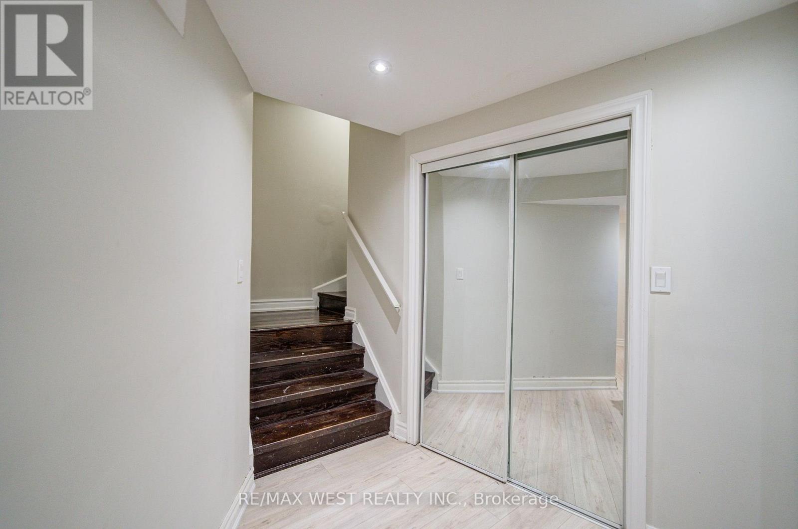 143 Allworth Crescent Property Photo 26