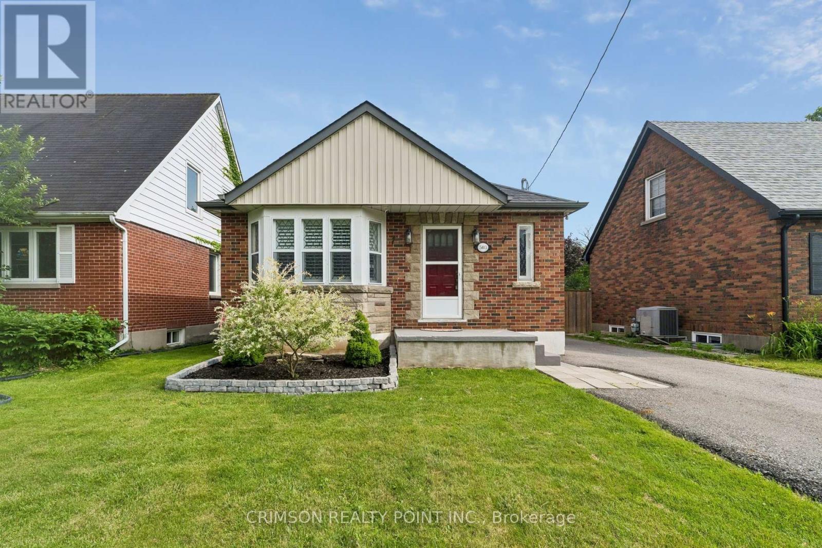 503 ATHOL STREET E
