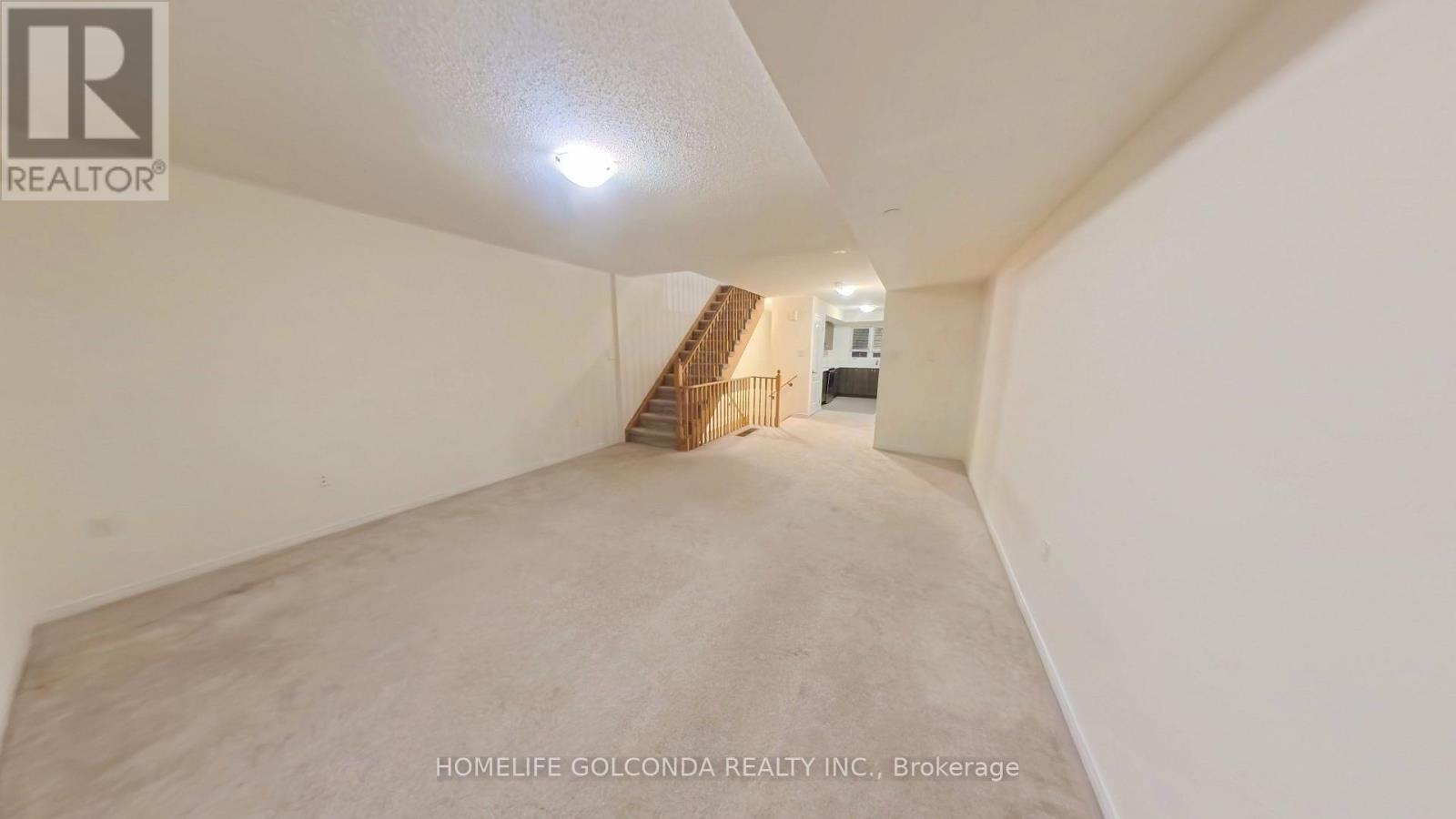 2706 Deputy Minister Path Property Photo 4